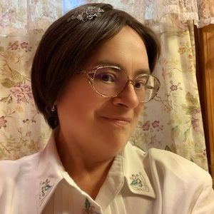 Meet your Posher, Janet g